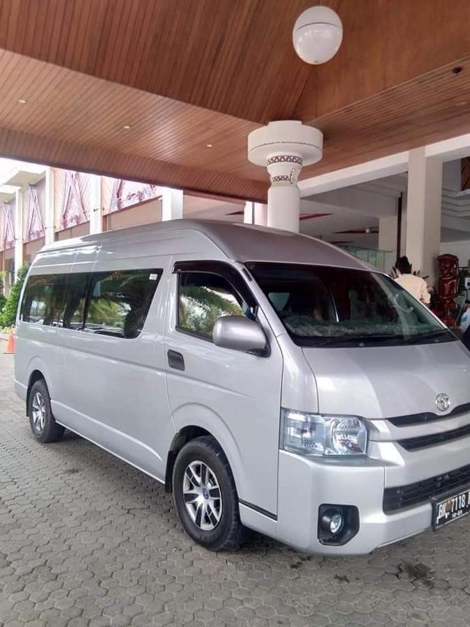 Thomas' Retreat Bukit Lawang Otel Dış mekan fotoğraf