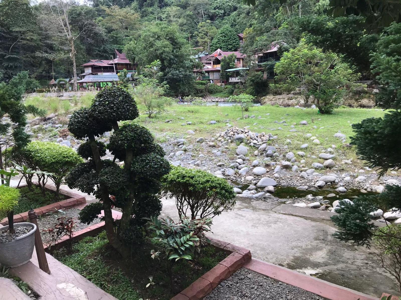 Thomas' Retreat Bukit Lawang Otel Oda fotoğraf